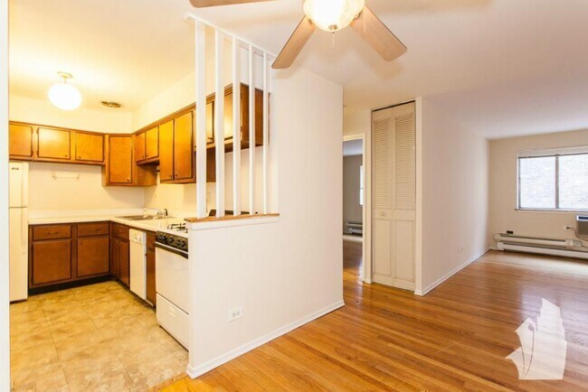 Foto del edificio - 665 W Wrightwood
