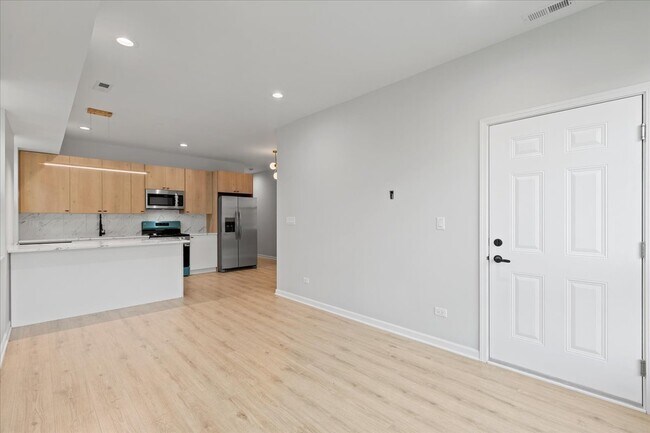 Foto del edificio - 4537 S Evans Ave