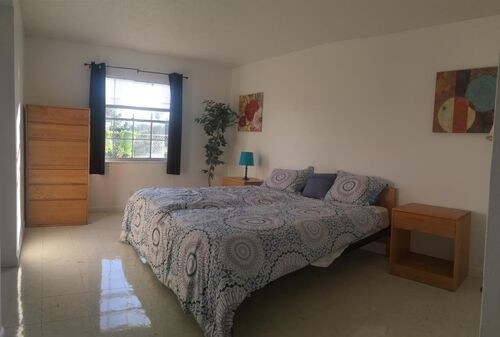 Foto del edificio - 3484 Summer St