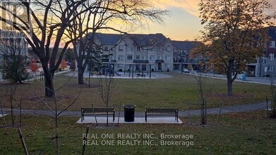 Building Photo - 10 Woodbrook Way