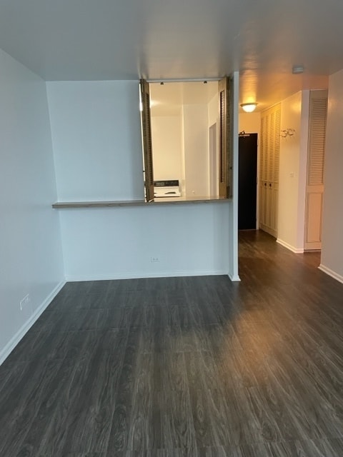 Building Photo - 4250 N Marine Dr
