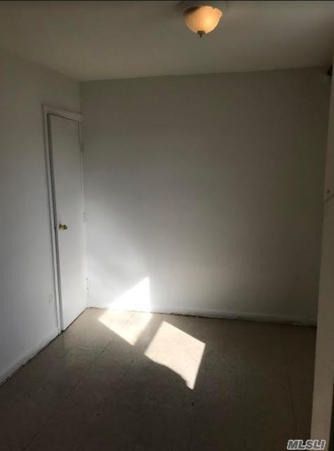 Building Photo - 58 Morrell St