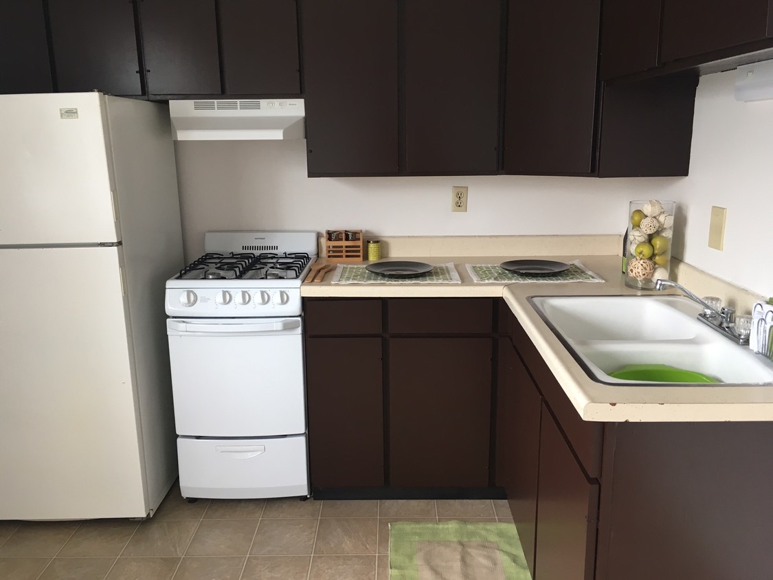 Foto principal - 660 W Badger Rd