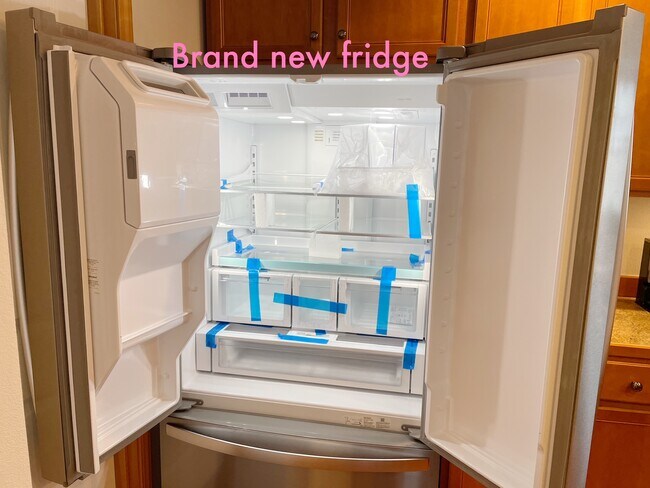 Foto del edificio - 10736 Whitman Ave N