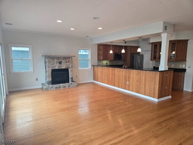 Building Photo - 23 S Bertrand Rd