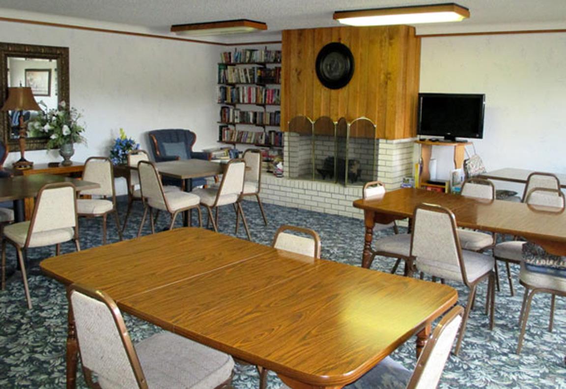 Silver Birch Rentals in Detroit Lakes at 303 Washington Ave Detroit