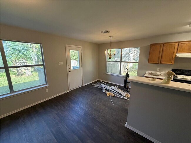 Foto del edificio - 6712 Gold Moss Cove