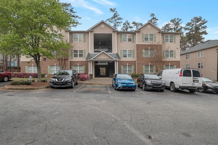 Photo - 7203 Fairington Ridge Cir (Stonecrest, GA)