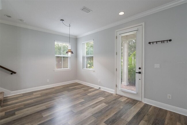 Foto del edificio - 2429 E Jefferson St