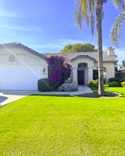 Building Photo - 3205 Kennewick Ln