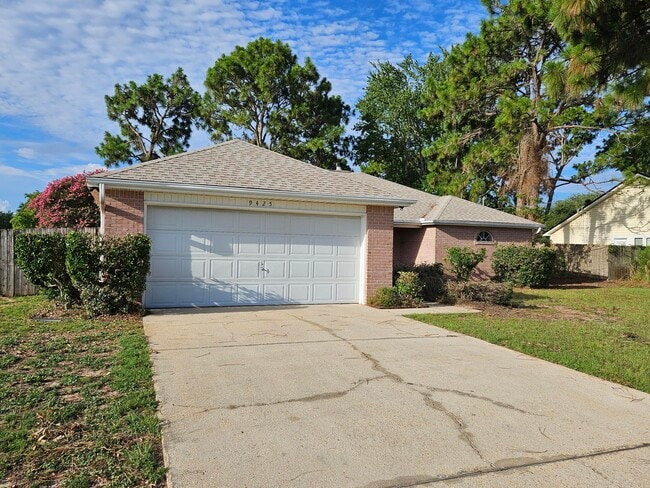 Building Photo - 9425 Victoria Ln