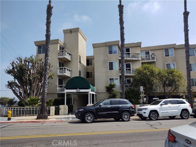 Foto del edificio - 3833 Lamont St