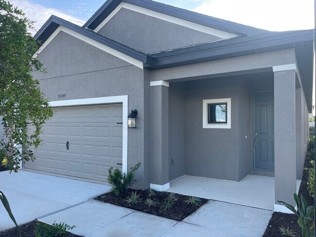 Building Photo - 15249 Shady Palms Ln