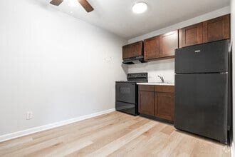 Interior Photo - Meadow Creek