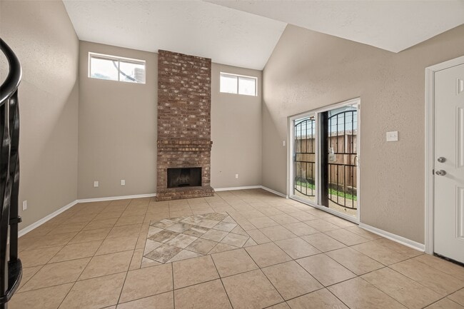 Foto del edificio - 12239 W Village Dr