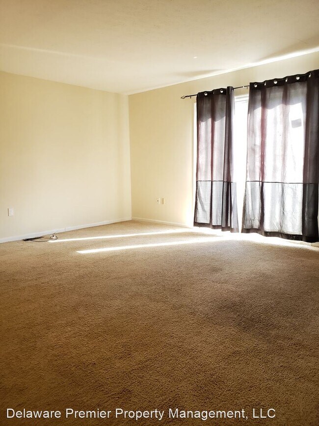 Building Photo - 2 br, 2.5 bath House - 117 Buckson Ct