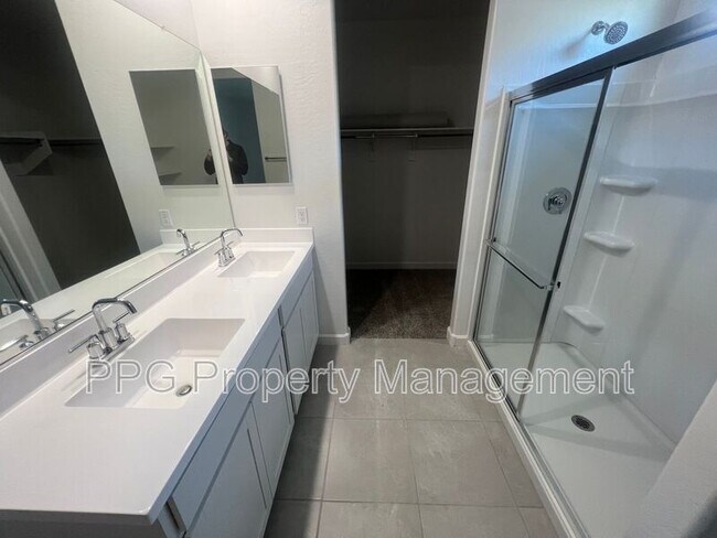 Building Photo - 24066 W Flores Dr