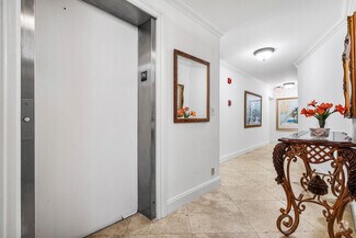 Building Photo - 2155 S Ocean Blvd