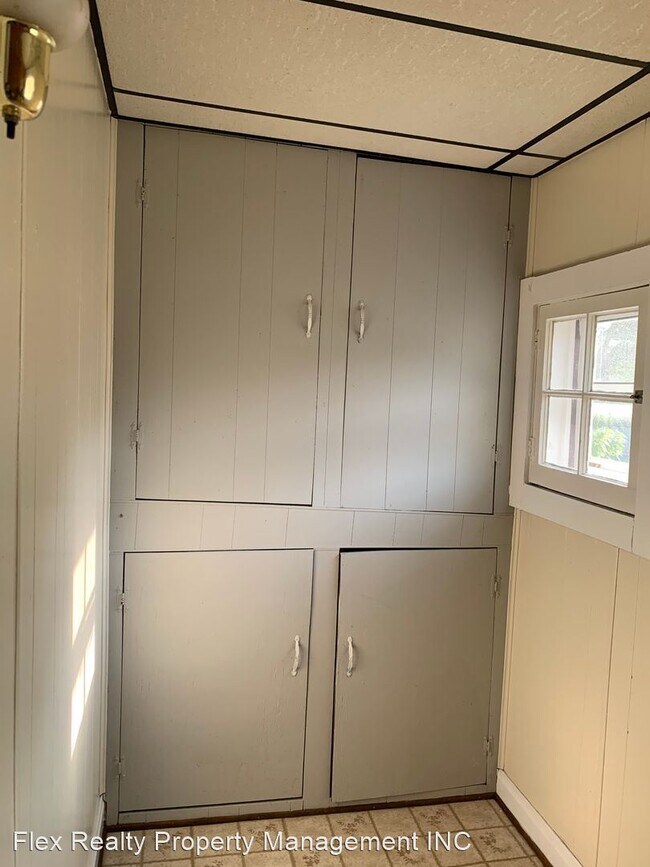 Building Photo - 2 br, 1 bath House - 1315 YONDOTA