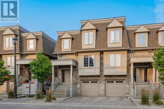 Building Photo - 72 York Rd