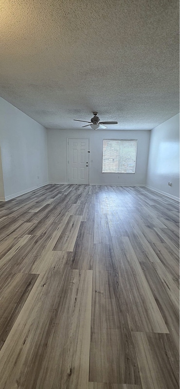 Building Photo - 758 W Rosewood Ln