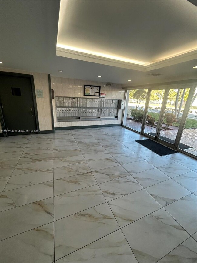 Foto del edificio - 1250 NE 125th St