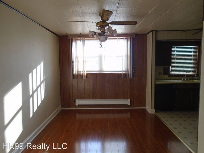 Foto del edificio - 2902 Brighton St