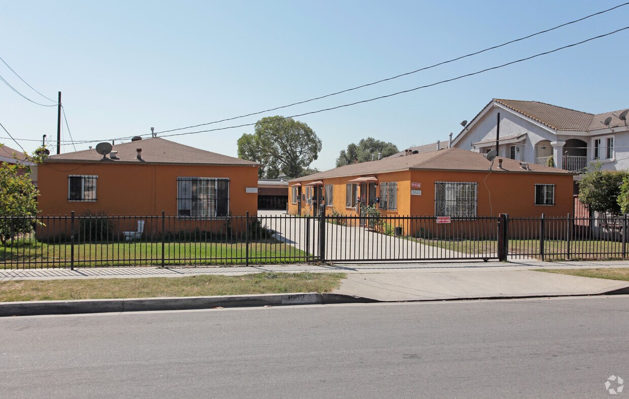Primary Photo - 3600-3602 Bell Ave