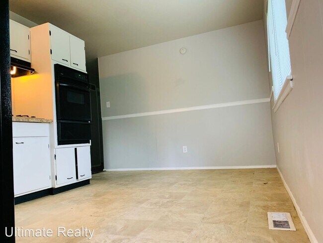 Building Photo - 3 br, 1 bath House - 5130 Ville Maria Ln.