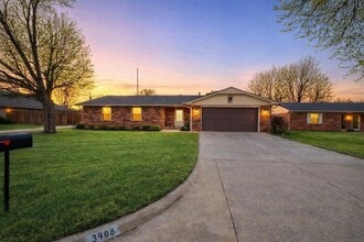 Building Photo - 3908 Hickory Stick Dr