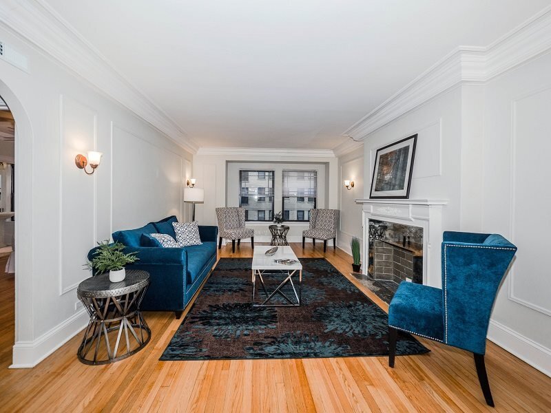 Photo - 217 E Chestnut St (Chicago, IL)
