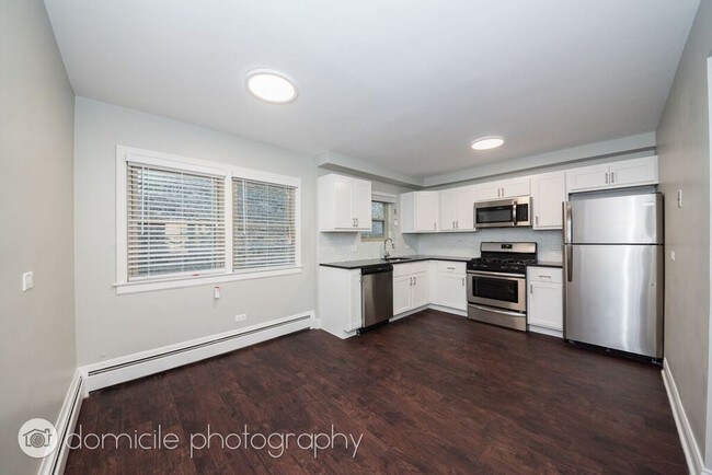 Foto del edificio - 5020 N Washtenaw Ave