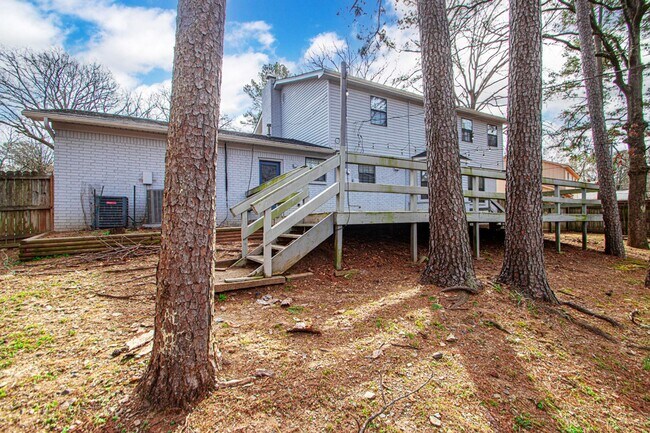 Foto del edificio - 6 Lisa Ct