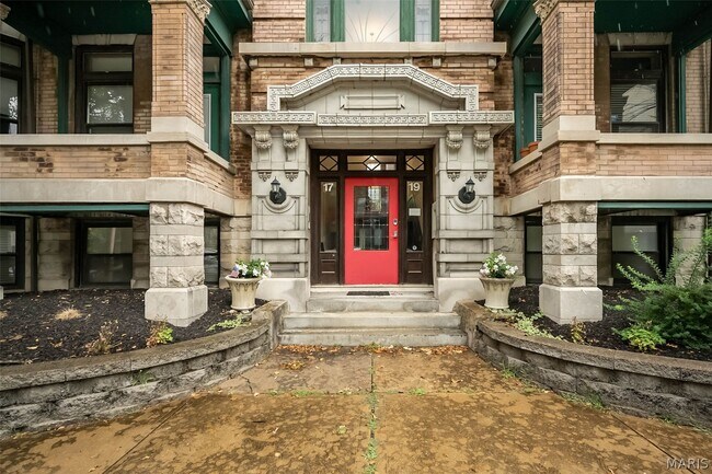 Foto del edificio - 19 N Taylor Ave