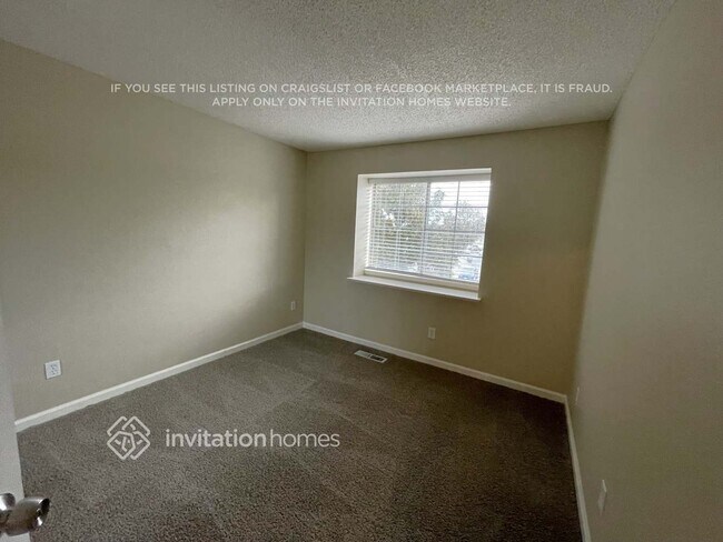 Foto del edificio - 3778 Gladstone Dr