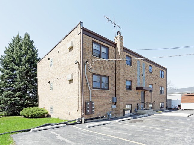 Building Photo - 209 Kimbell Ave