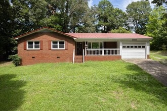 Building Photo - 2620 Lanlier Dr