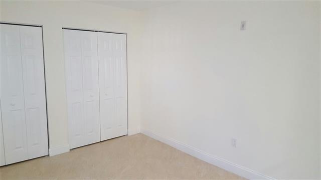 Building Photo - 1780 S Glades Dr