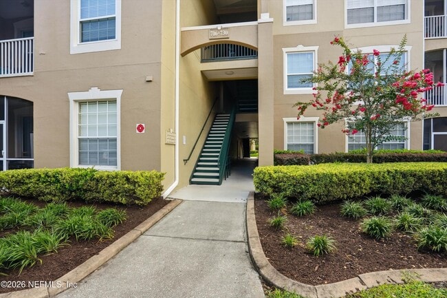 Building Photo - 7990 Baymeadows Rd