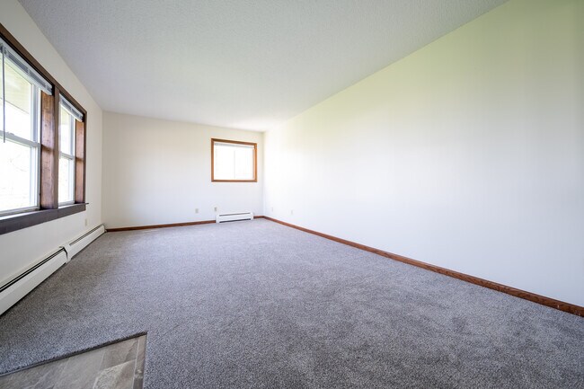 Foto del edificio - 2390 Tenth Ave SE