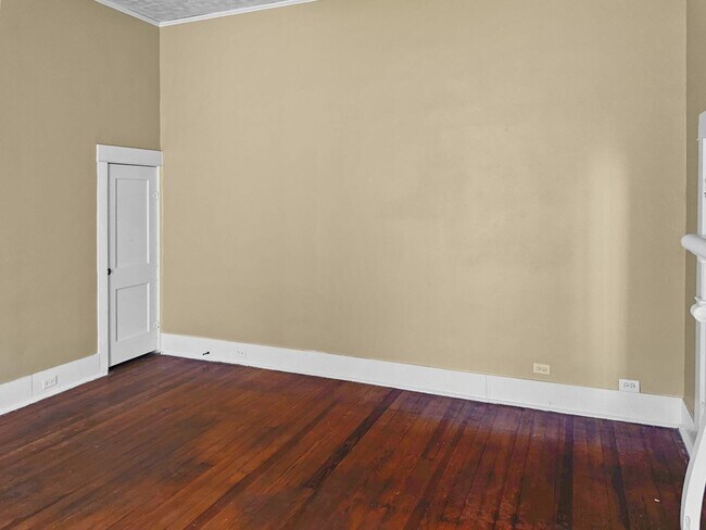 Foto del edificio - 713 E Euclid Ave