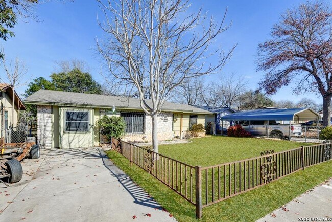Building Photo - 5139 Grovehill St