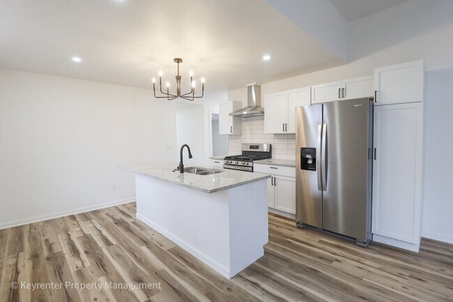 Building Photo - 4 Bed 2 Bath - Brand New Renovation in Skiatook