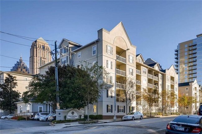 Building Photo - 1074 Peachtree Walk NE