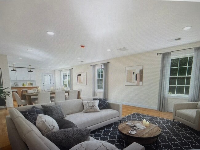 Building Photo - 22 Oakland Ave