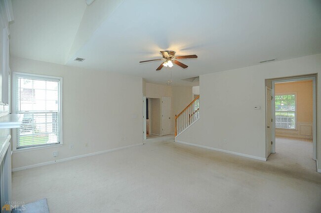 Building Photo - 8490 Friarbridge Dr