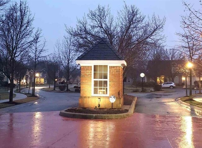 Foto del edificio - Beautiful condo on Richmond's South Side