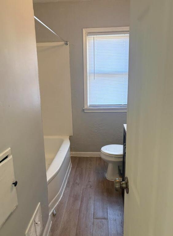 Building Photo - 19961 Pinehurst St