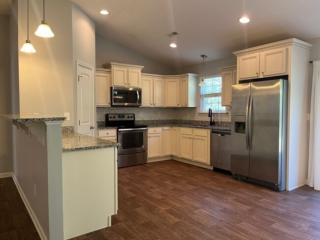 Building Photo - Charming 3/2 Home in Boiling Springs!