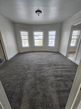 Building Photo - 226 13th St N